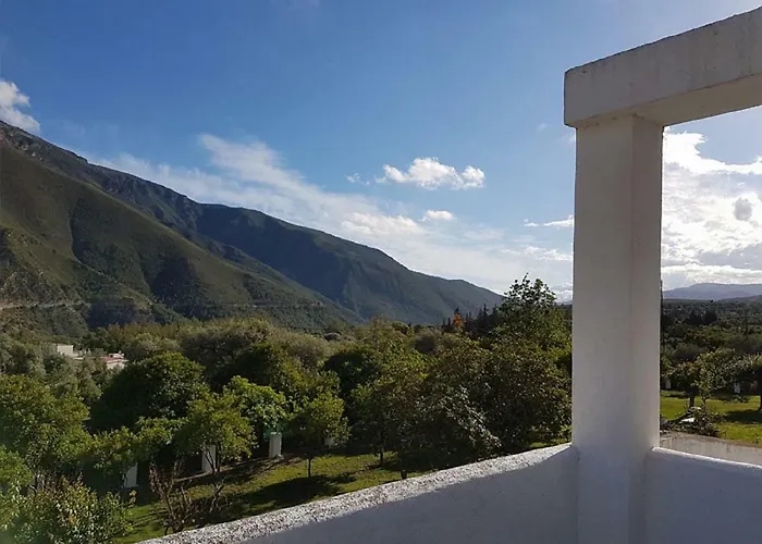 Taray Botanico Hotel 3*